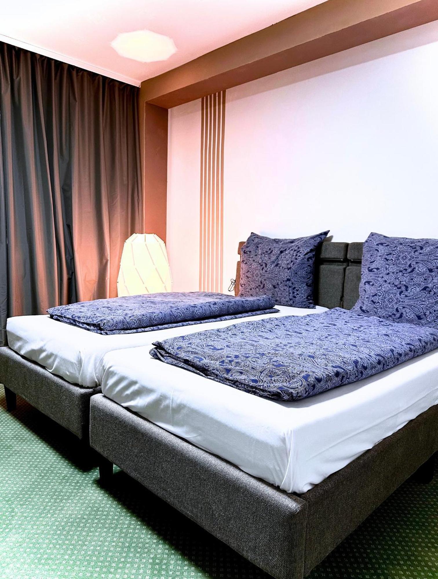 Hotel Hamburg Inn エクステリア 写真